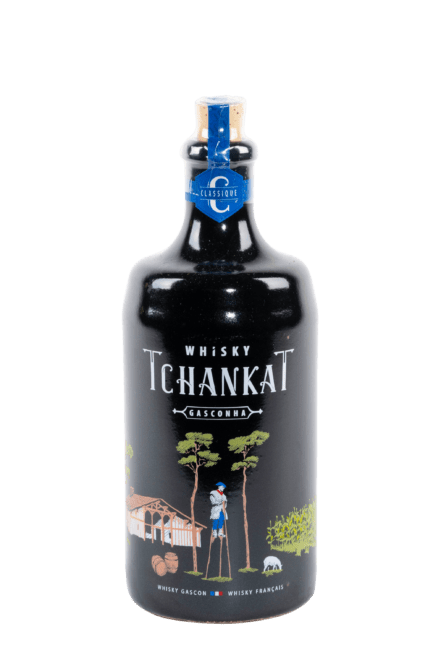 Bouteille de Whisky Tchankat. Whisky Français produit principalement à base de maïs.