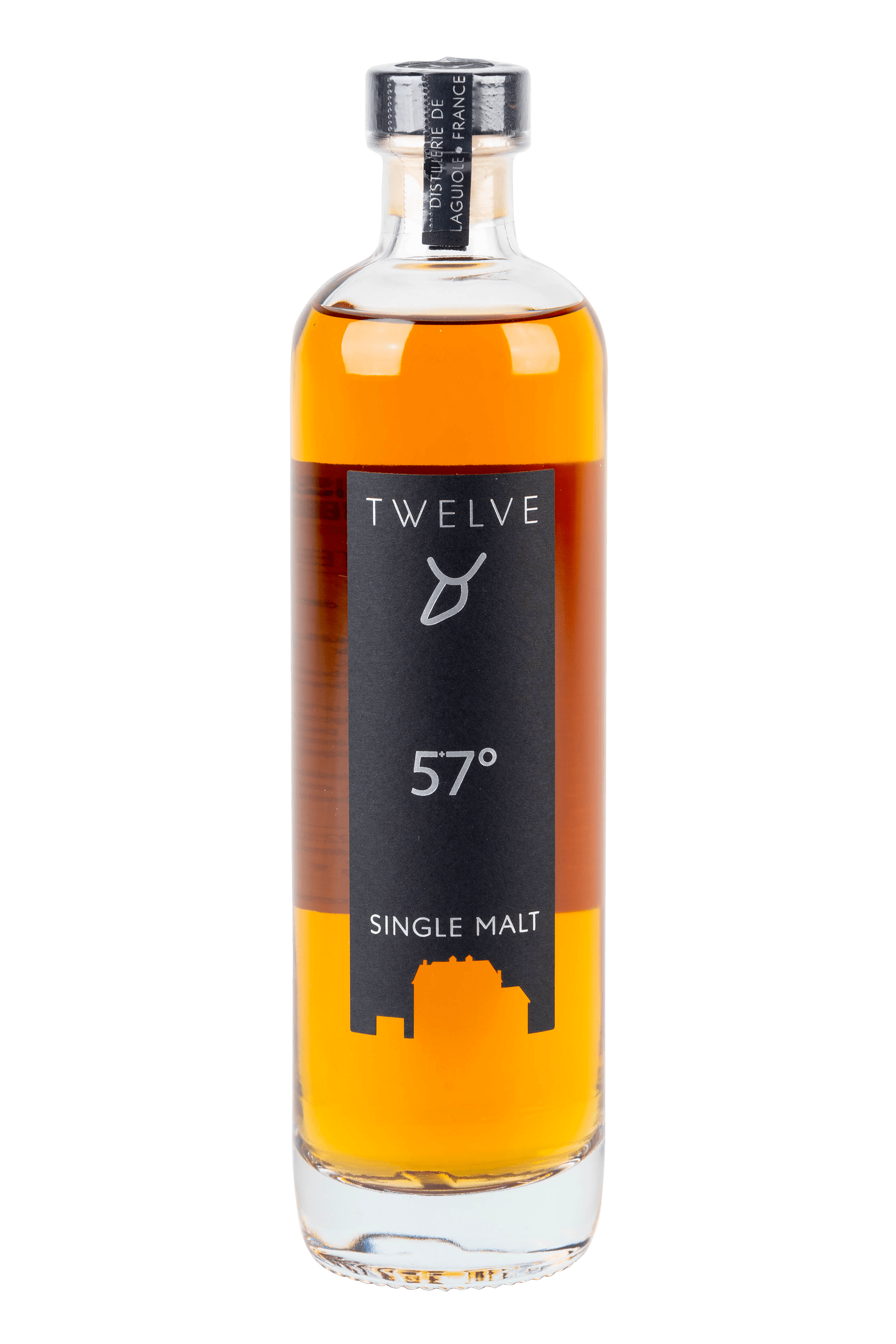 Bouteille de whisky Basalte 57° de la distillerie Twelve.